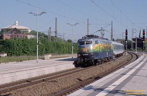 D29636 103 220thm