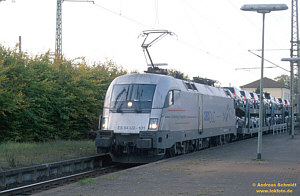 D32962 ES 64 U2 101thm