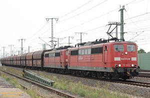 D46967 151 105_106thm